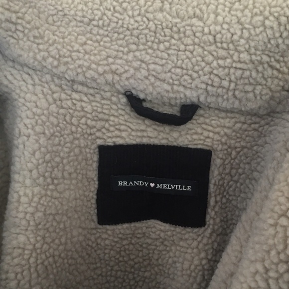 BRANDY MELVILLE NAVY BLUE SHAINE/ELISHA CORDUROY J - Picture 3 of 4